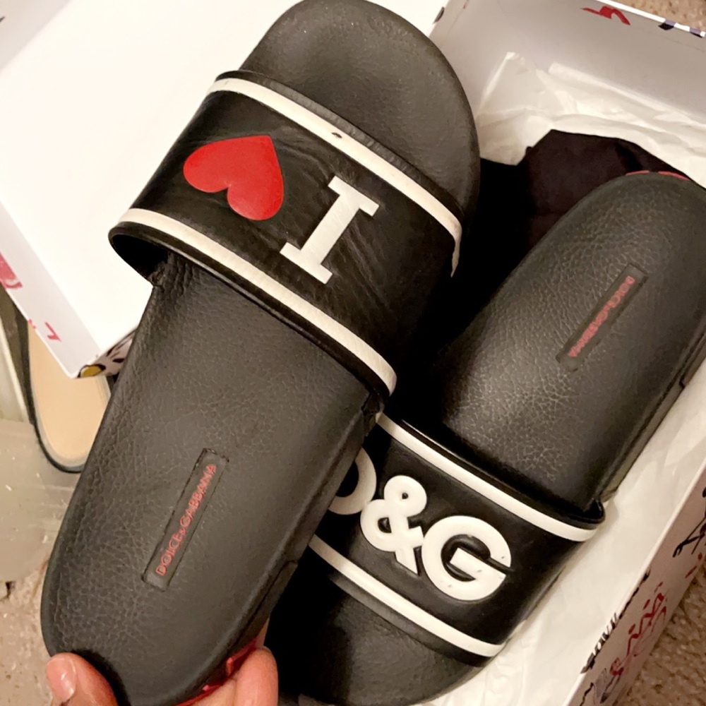 Flip flops